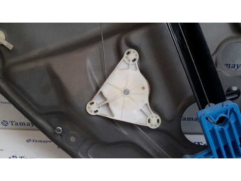 Recambio de elevalunas trasero derecho para volkswagen bora berlina (1j2) 1.9 tdi referencia OEM IAM 1C0959812A  