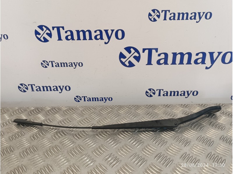 Recambio de brazo limpia delantero izquierdo para land rover freelander (lr2) 2.2 td4 cat referencia OEM IAM 6H5217526AA  