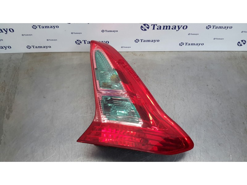 Recambio de piloto trasero derecho para citroën c4 berlina 1.4 16v referencia OEM IAM 9646801677  