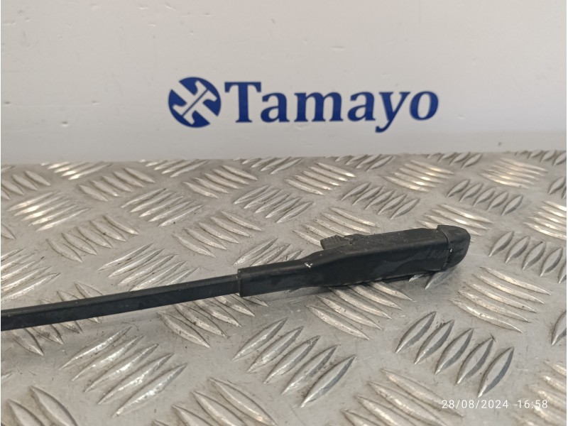 Recambio de brazo limpia delantero derecho para land rover freelander (lr2) 2.2 td4 cat referencia OEM IAM 6H5217527AA  