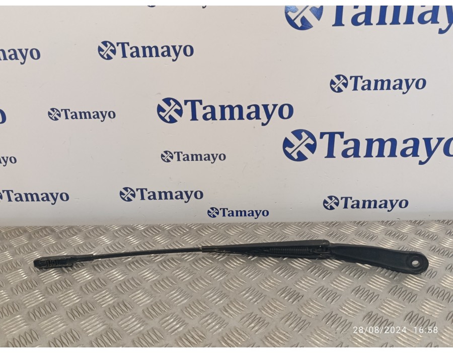 Recambio de brazo limpia delantero derecho para land rover freelander (lr2) 2.2 td4 cat referencia OEM IAM 6H5217527AA  