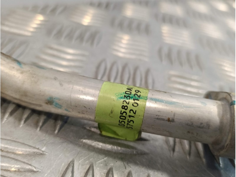 Recambio de tubos aire acondicionado para dodge caliber referencia OEM IAM 05058230A  