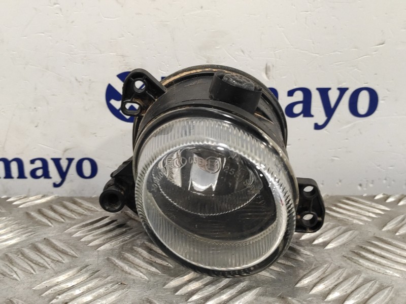 Recambio de faro antiniebla derecho para mercedes-benz vito mixto (447) referencia OEM IAM A2128201056  0305086002