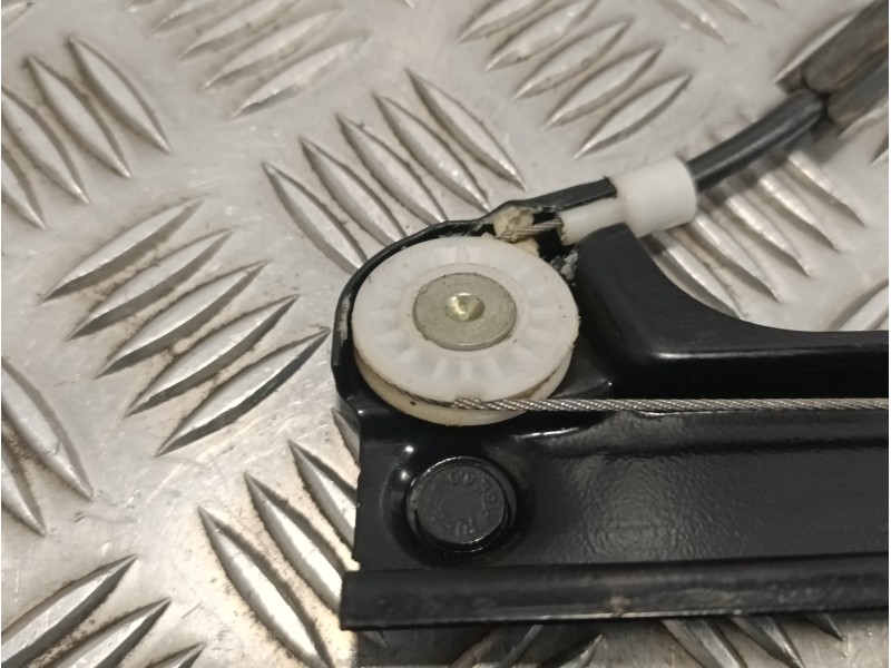 Recambio de elevalunas delantero derecho para volkswagen polo (6r1) 1.6 tdi referencia OEM IAM 6R0959802K E850201005 0130822530