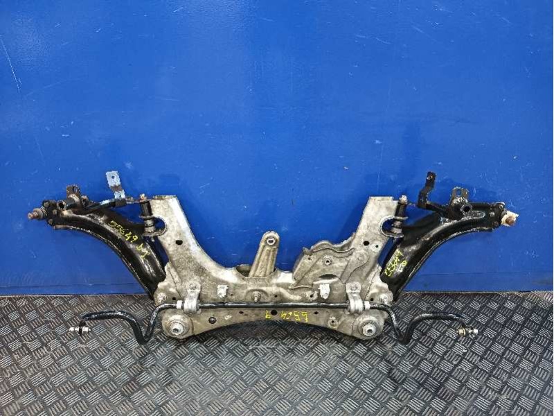 Recambio de puente delantero para renault kangoo 1.5 dci diesel fap referencia OEM IAM  8200586561 8200586567