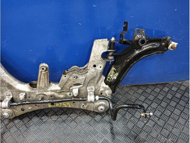 Recambio de puente delantero para renault kangoo 1.5 dci diesel fap referencia OEM IAM  8200586561 8200586567