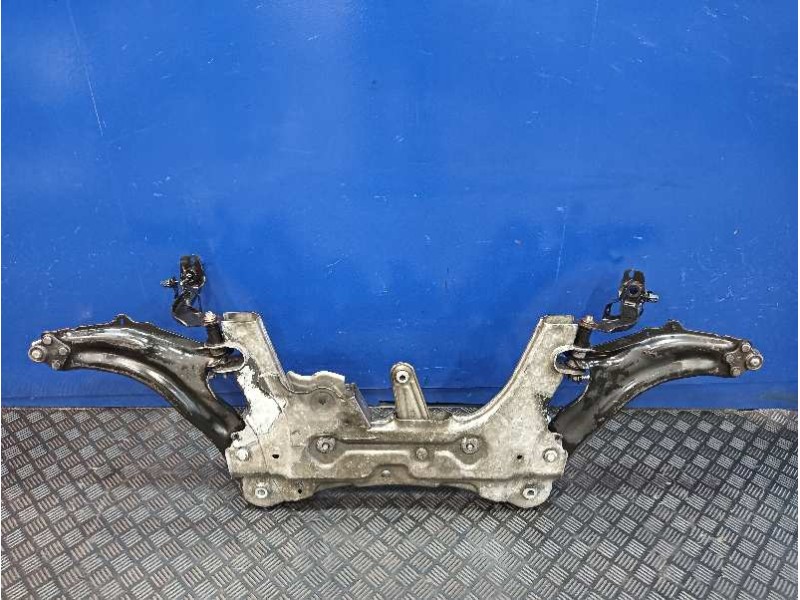 Recambio de puente delantero para renault kangoo 1.5 dci diesel fap referencia OEM IAM  8200586561 8200586567