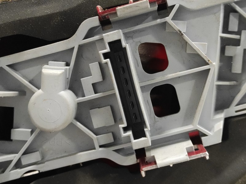 Recambio de piloto trasero derecho para mercedes-benz clase a (w169) 2.0 cdi cat referencia OEM IAM 084401930R  