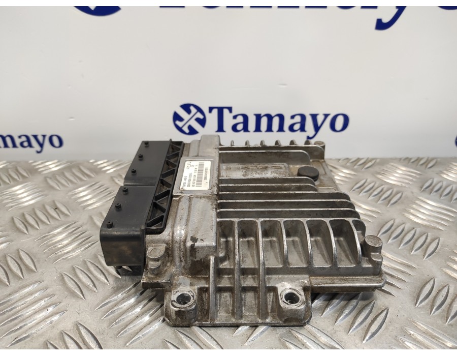 Recambio de centralita motor uce para kia carnival 2.9 crdi cat referencia OEM IAM 391044X910 R0412C001C 28060241