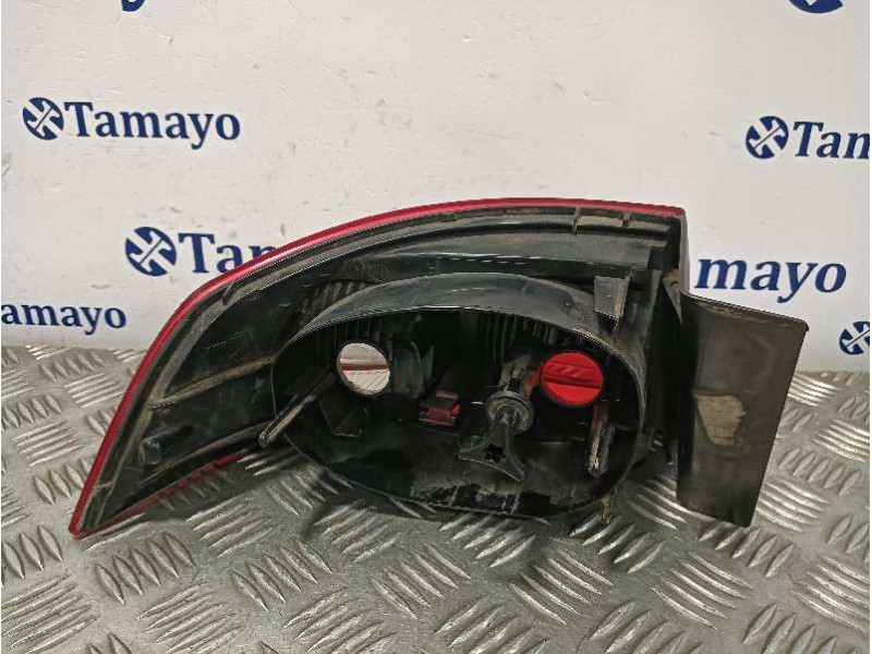 Recambio de piloto trasero derecho para renault laguna ii (bg0) 1.9 dci diesel fap referencia OEM IAM   