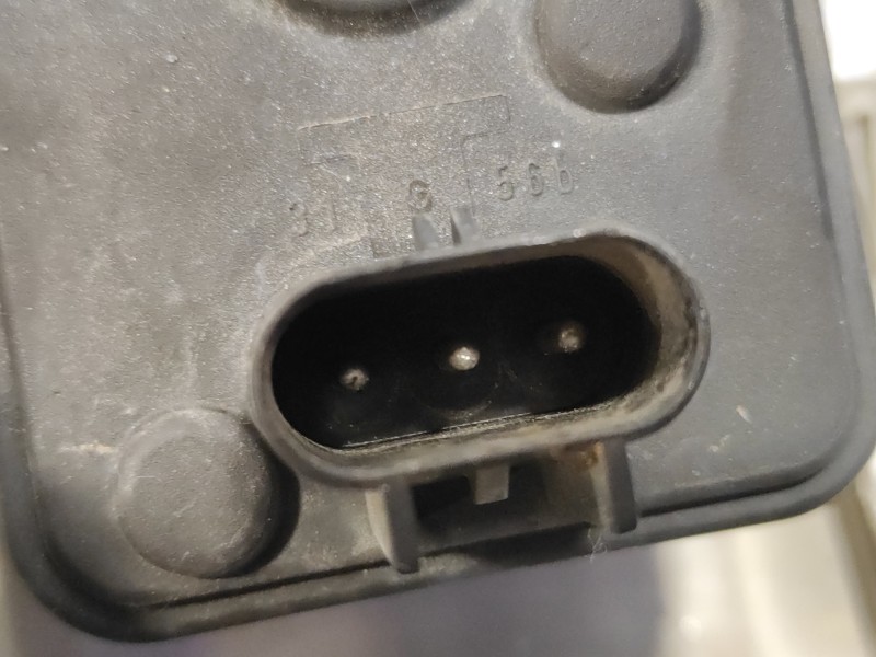 Recambio de faro izquierdo para mitsubishi space star (dg0) 1.3 cat referencia OEM IAM 14895500  