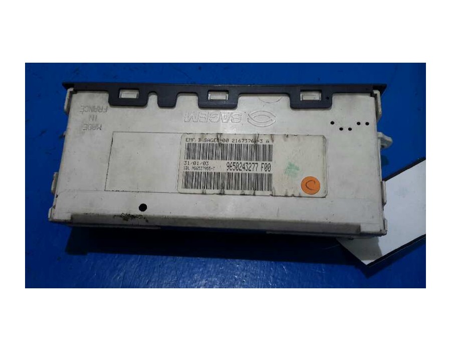 Recambio de pantalla multifuncion para citroën c5 berlina 2.0 hdi referencia OEM IAM 9650243277  216737613A