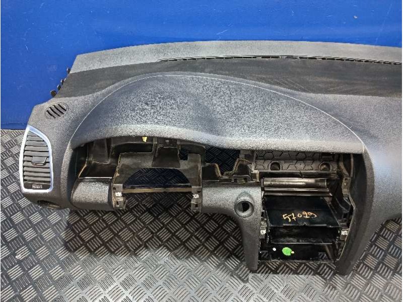 Recambio de salpicadero para audi q7 (4l) 3.0 v6 24v tdi referencia OEM IAM 4L1858041 4L0857969 4L0857970