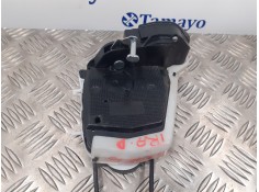 Recambio de cerradura puerta trasera derecha para toyota yaris 1.3 16v cat referencia OEM IAM    2