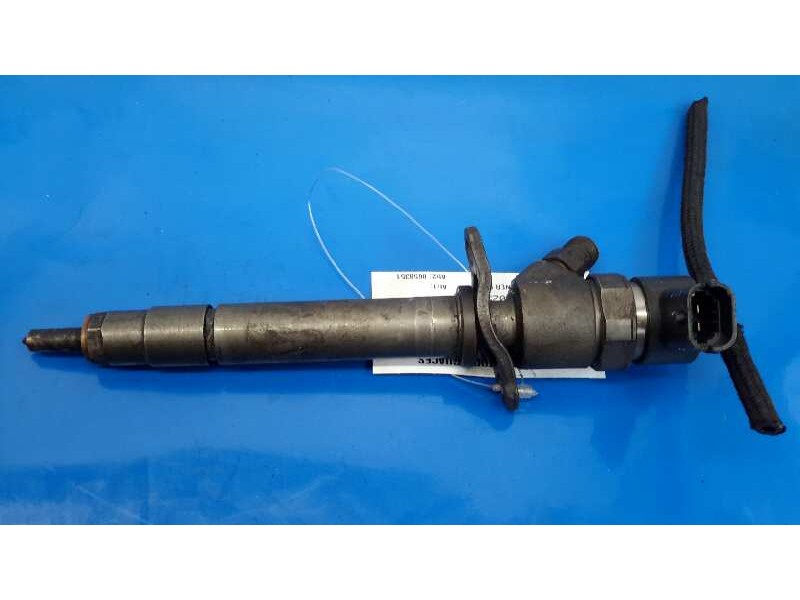 Recambio de inyector para land rover discovery (salljg/lj) 2.5 turbodiesel referencia OEM IAM 0445110078  8658351