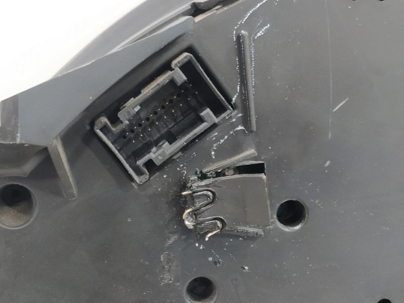 Recambio de cuadro instrumentos para mercedes-benz sprinter chasis-cabina 411cdi referencia OEM IAM A0014460721  110008929036