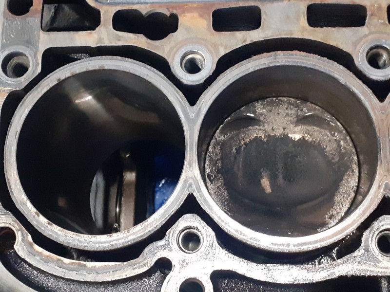 Recambio de bloque para audi a3 (8p) 1.4 16v tfsi referencia OEM IAM 03C021  