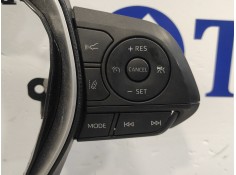Recambio de mando volante para toyota rav4 referencia OEM IAM    2