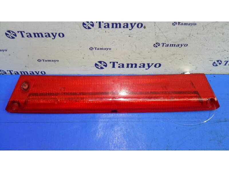 Recambio de luz central de freno para ford fiesta (ccn) 1.5 tdci cat referencia OEM IAM 8A6113A613A  