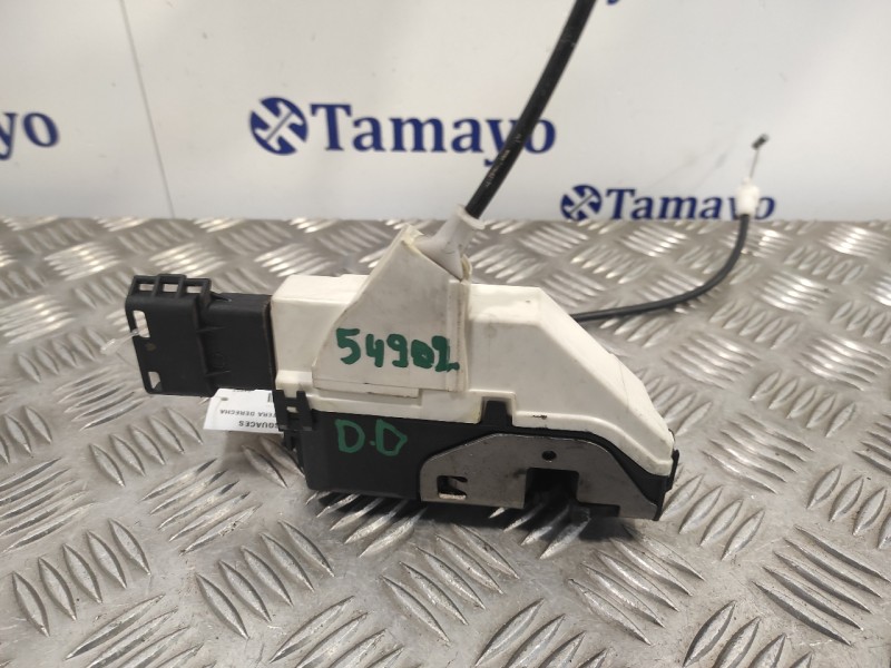 Recambio de cerradura puerta delantera derecha para peugeot 308 1.6 16v referencia OEM IAM 567147  