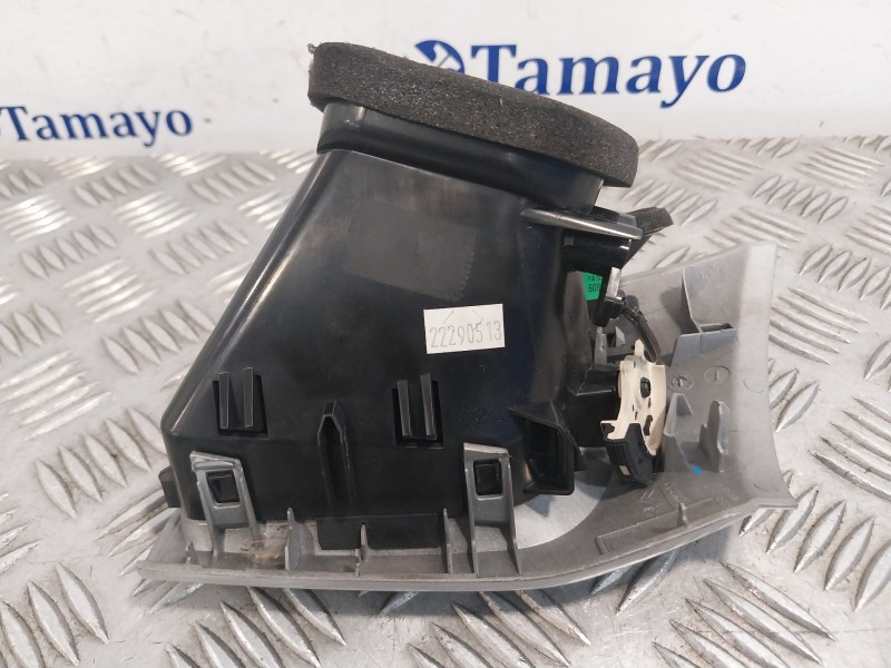 Recambio de rejilla aireadora para citroën ds3 referencia OEM IAM 968575017  1015360