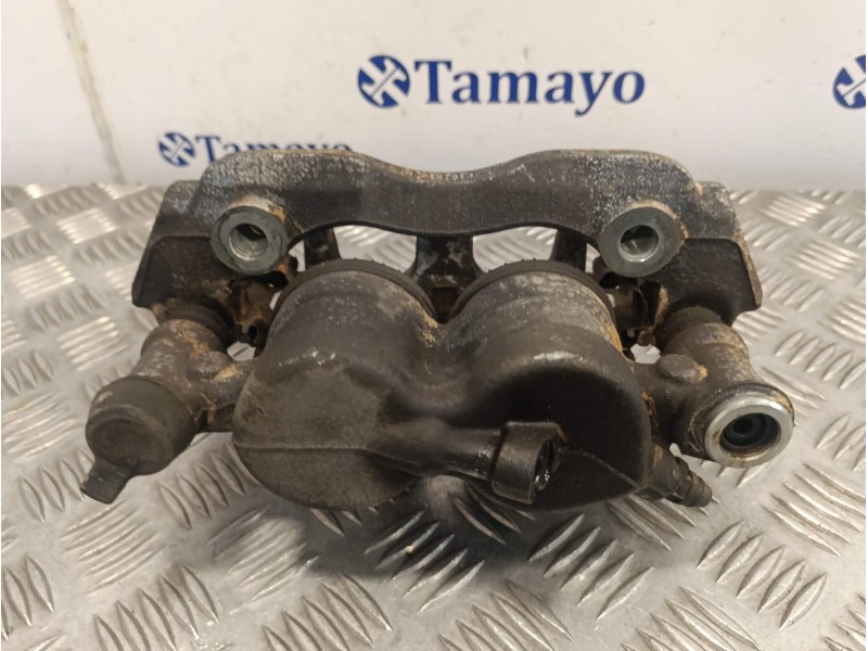 Recambio de pinza freno delantera izquierda para mercedes-benz vito mixto (447) referencia OEM IAM 929001  