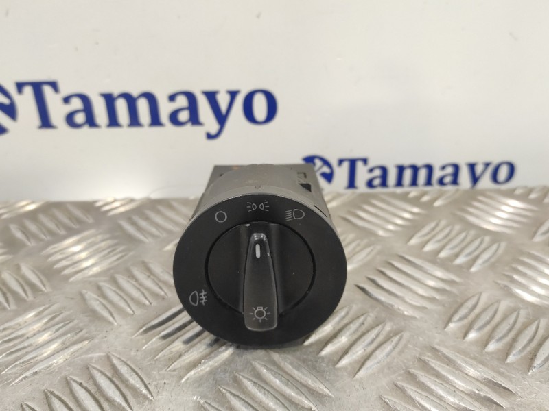 Recambio de mando luces para volkswagen polo berlina (6n2) 1.4 referencia OEM IAM 1C0941531  