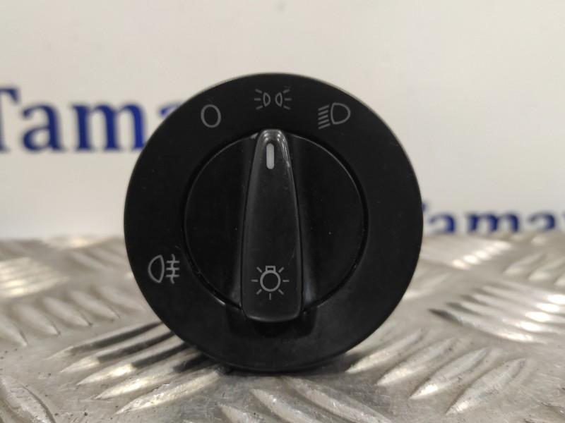 Recambio de mando luces para volkswagen polo berlina (6n2) 1.4 referencia OEM IAM 1C0941531  