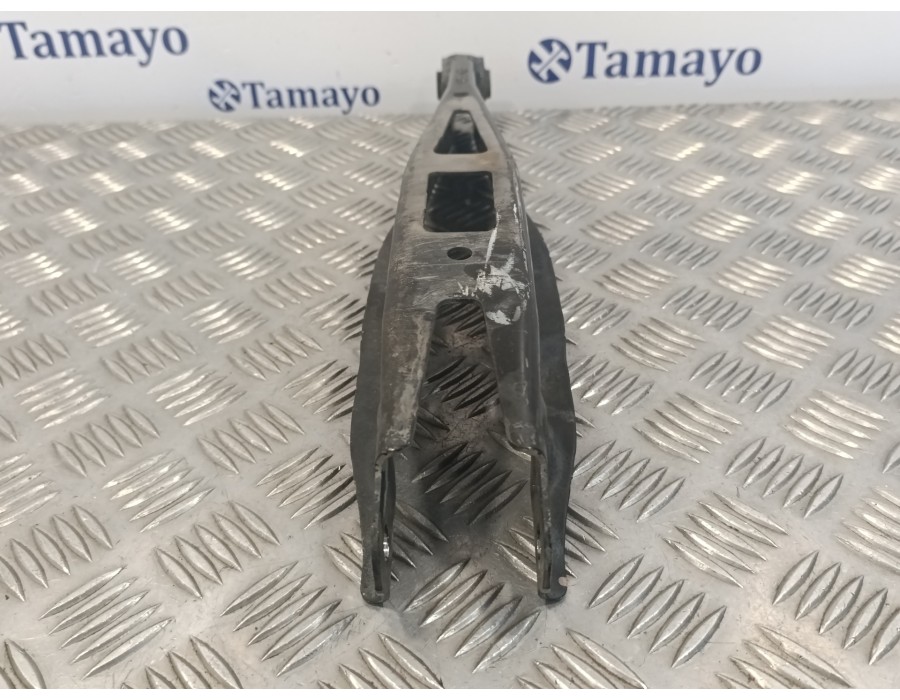 Recambio de brazo suspension inferior trasero derecho para subaru forester 2.0 diesel cat referencia OEM IAM   