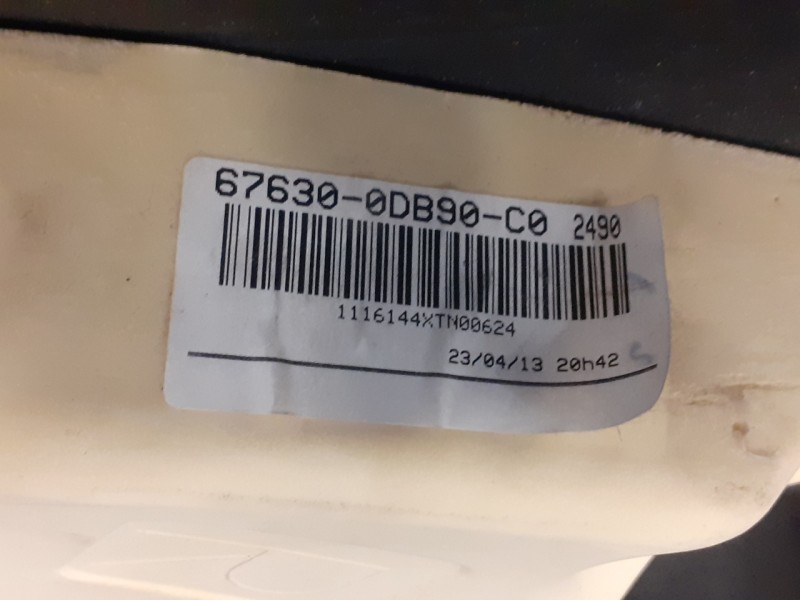 Recambio de guarnecido puerta trasera derecha para toyota yaris 1.3 16v cat referencia OEM IAM 67630  676300DB90C0