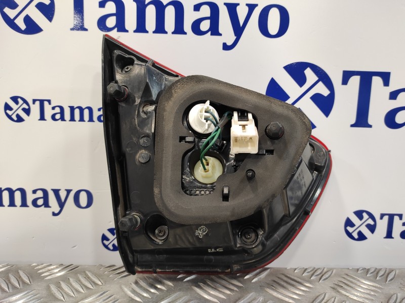 Recambio de piloto trasero derecho interior para kia rio 1.2 cat referencia OEM IAM   