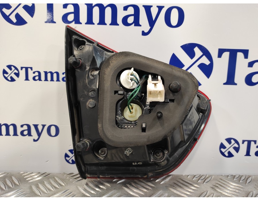 Recambio de piloto trasero derecho interior para kia rio 1.2 cat referencia OEM IAM   