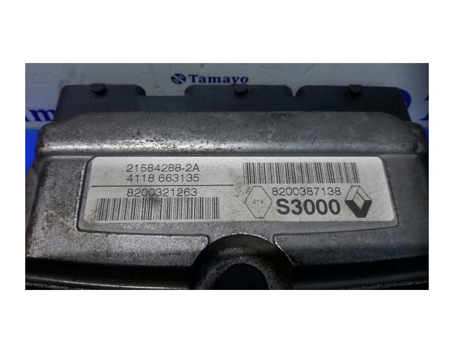 Recambio de centralita motor uce para renault scenic ii 1.6 16v referencia OEM IAM 8200387138 8200321263 215842882A