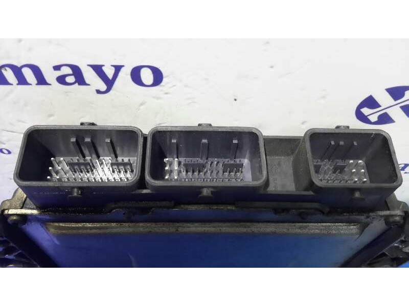 Recambio de centralita motor uce para renault scenic ii 1.6 16v referencia OEM IAM 8200387138 8200321263 215842882A