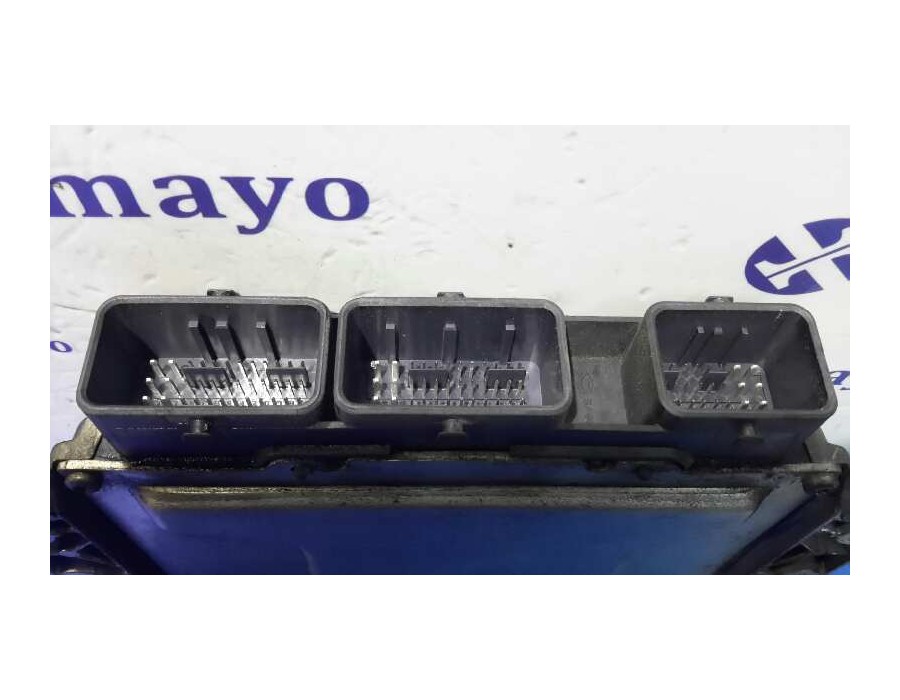 Recambio de centralita motor uce para renault scenic ii 1.6 16v referencia OEM IAM 8200387138 8200321263 215842882A
