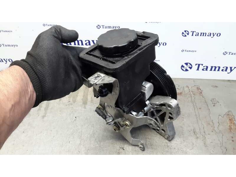 Recambio de bomba servodireccion para bmw serie 3 berlina (e46) 320d referencia OEM IAM 7692974619  