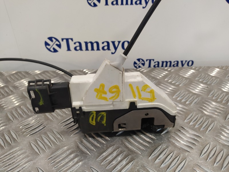 Recambio de cerradura puerta delantera derecha para peugeot 308 sw referencia OEM IAM 567147  