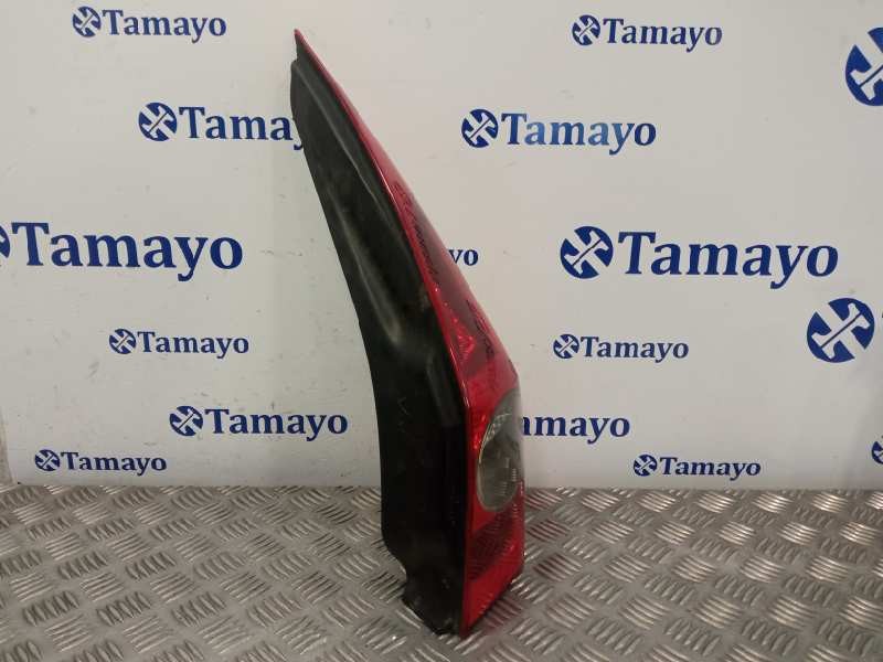 Recambio de piloto trasero derecho para renault megane ii familiar referencia OEM IAM 8200142683  2VP96489202