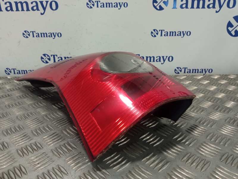 Recambio de piloto trasero izquierdo para renault megane ii familiar referencia OEM IAM 8200142684  