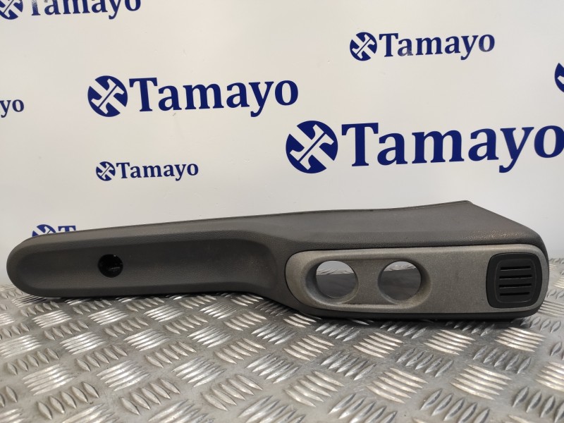 Recambio de consola central para smart fortwo coupe 0.8 cdi referencia OEM IAM A4516890031  