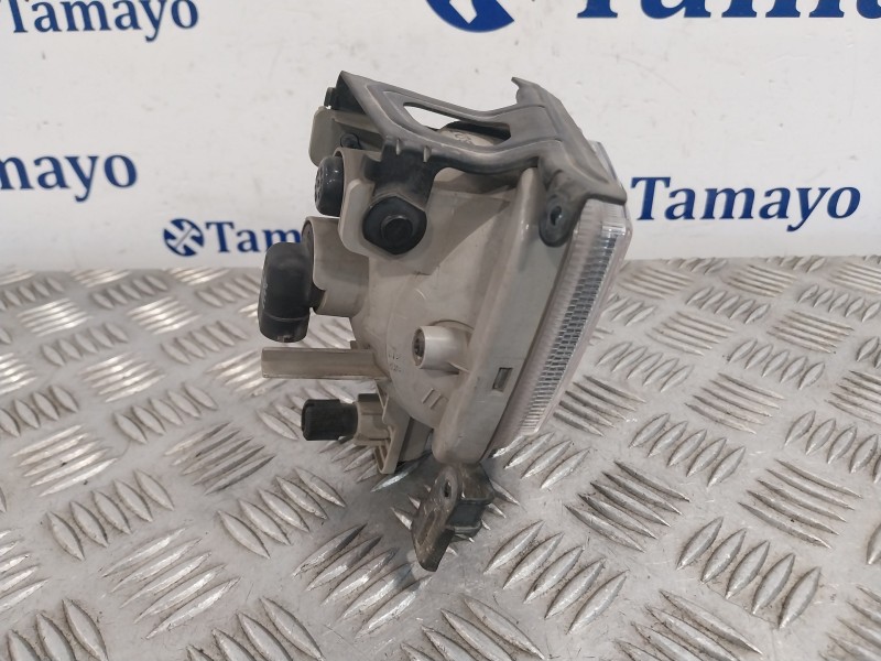 Recambio de faro antiniebla derecho para kia rio referencia OEM IAM 922021G0  