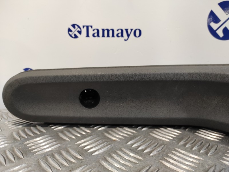 Recambio de consola central para smart fortwo coupe 0.8 cdi referencia OEM IAM A4516890031  