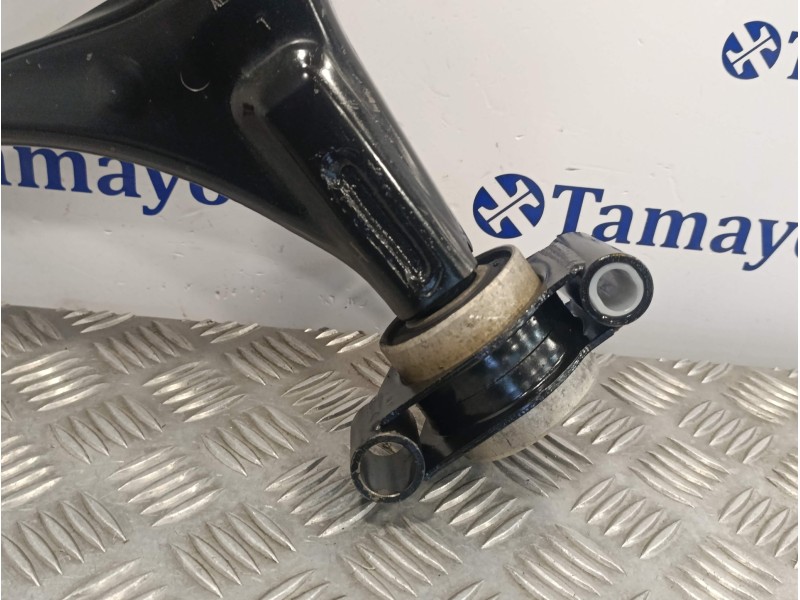 Recambio de brazo suspension inferior delantero izquierdo para mercedes-benz vito mixto (447) referencia OEM IAM A4473303400  