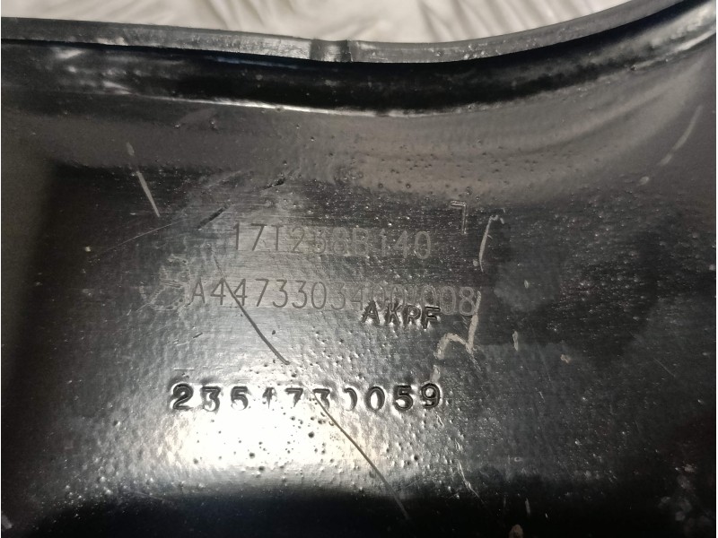 Recambio de brazo suspension inferior delantero izquierdo para mercedes-benz vito mixto (447) referencia OEM IAM A4473303400  