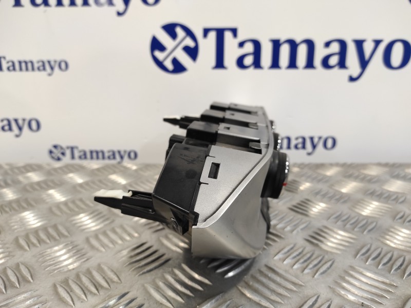 Recambio de mando climatizador para kia rio 1.2 cat referencia OEM IAM 972501WXXX  972501W320