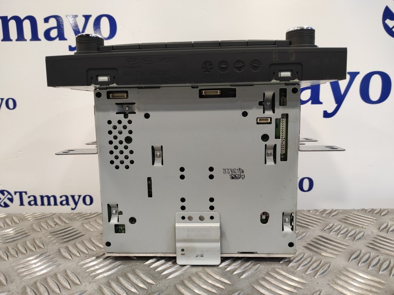 Recambio de sistema audio / radio cd para kia rio 1.2 cat referencia OEM IAM 961701W770CA  61014035