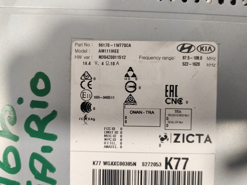 Recambio de sistema audio / radio cd para kia rio 1.2 cat referencia OEM IAM 961701W770CA  61014035