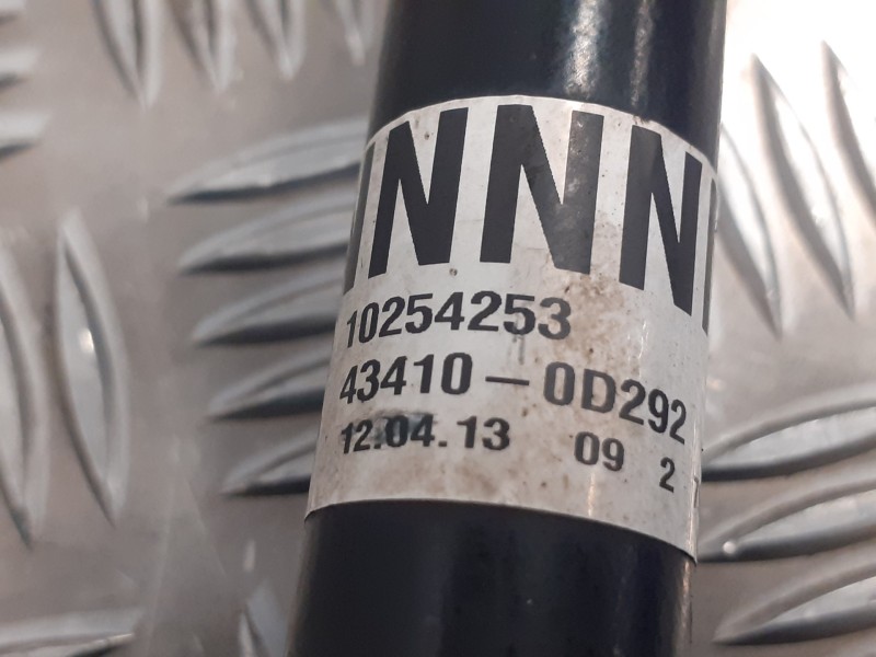 Recambio de transmision delantera derecha para toyota yaris 1.3 16v cat referencia OEM IAM 434100D292  