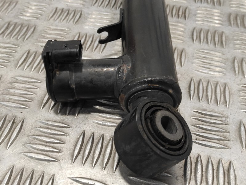 Recambio de amortiguador trasero izquierdo para seat alhambra (7n) 1.4 tsi referencia OEM IAM 7N0512009A  