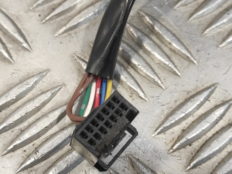 Recambio de retrovisor derecho para toyota auris 1.4 turbodiesel cat referencia OEM IAM   